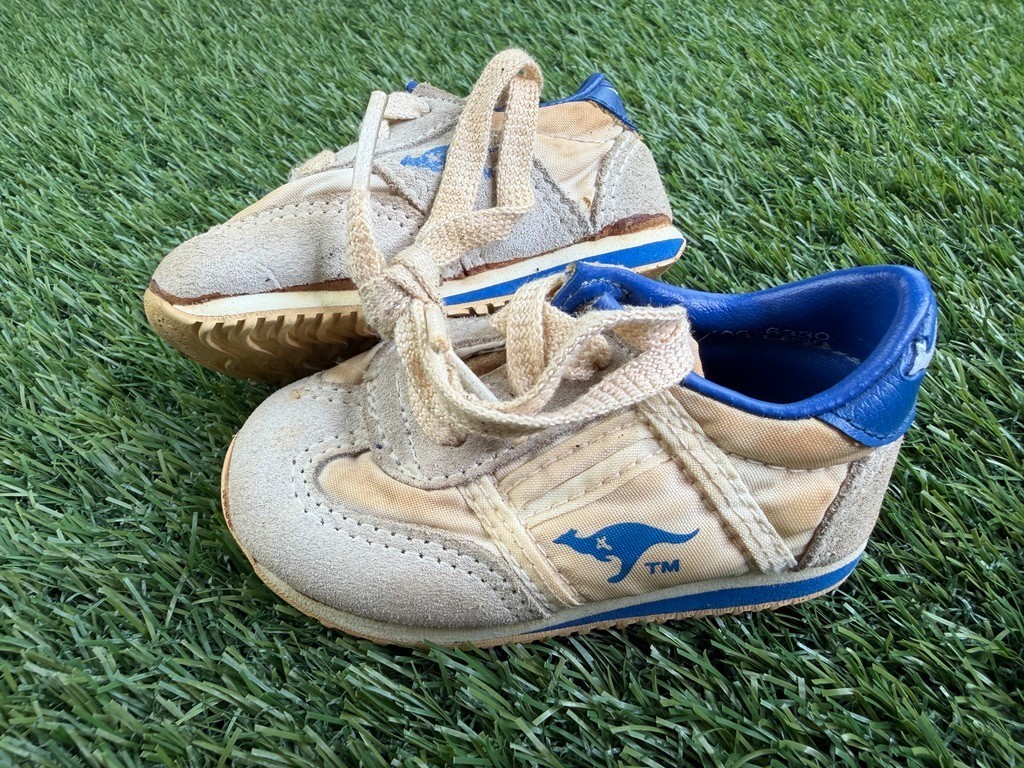Vintage 1980s KangaROOS Toddler Sneakers Size 3 Display Baby Blue