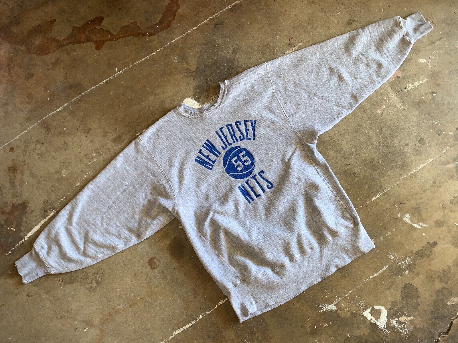 70s VINTAGE PLAYER ISSUED CHAMPION REVERSE WEAVE NEW JERSEY NETS SWEATSHIRT SZ M