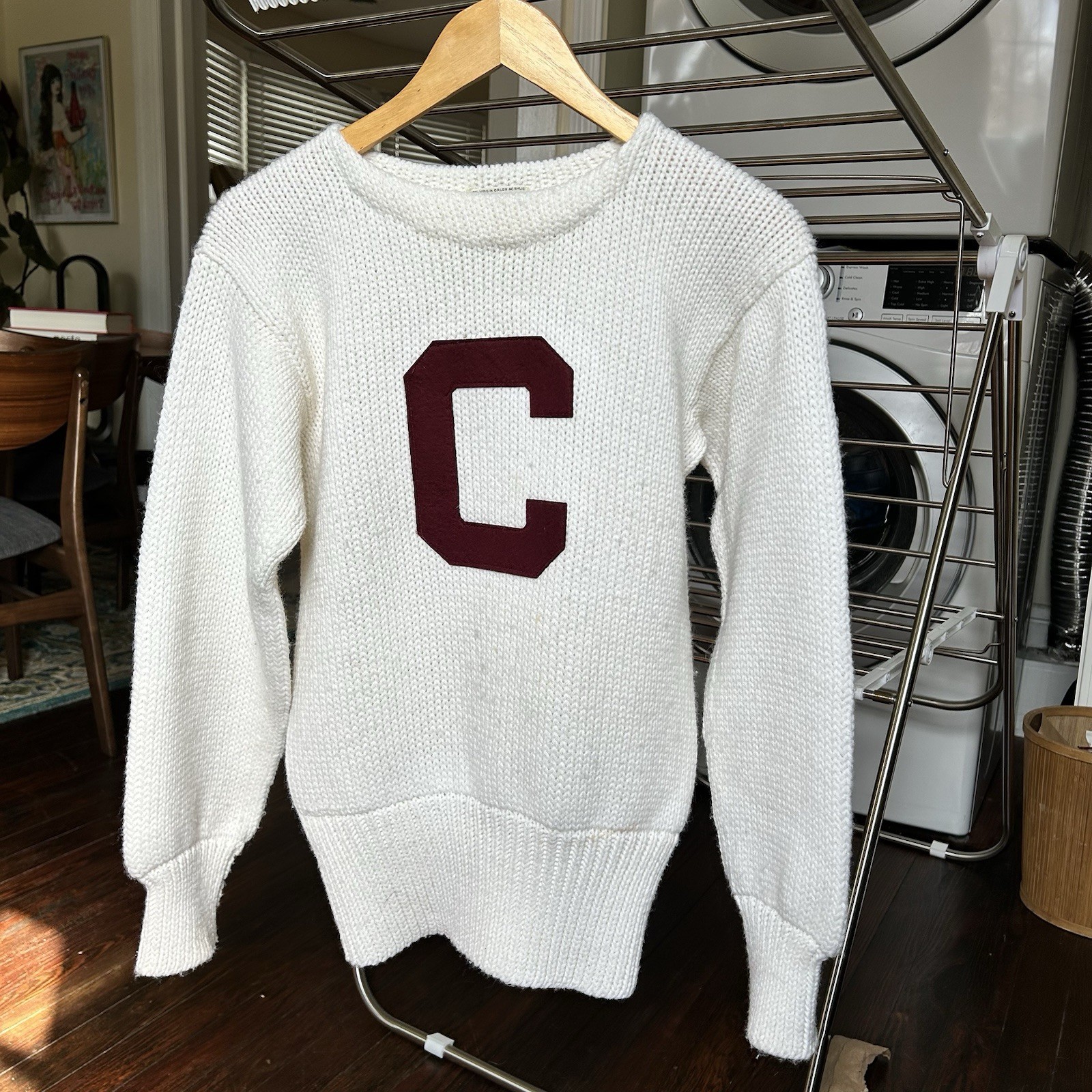 Hanson Vintage White Sweater 100% Virgin Orlon Acrylic Burgundy ‘C’ Patch Size M