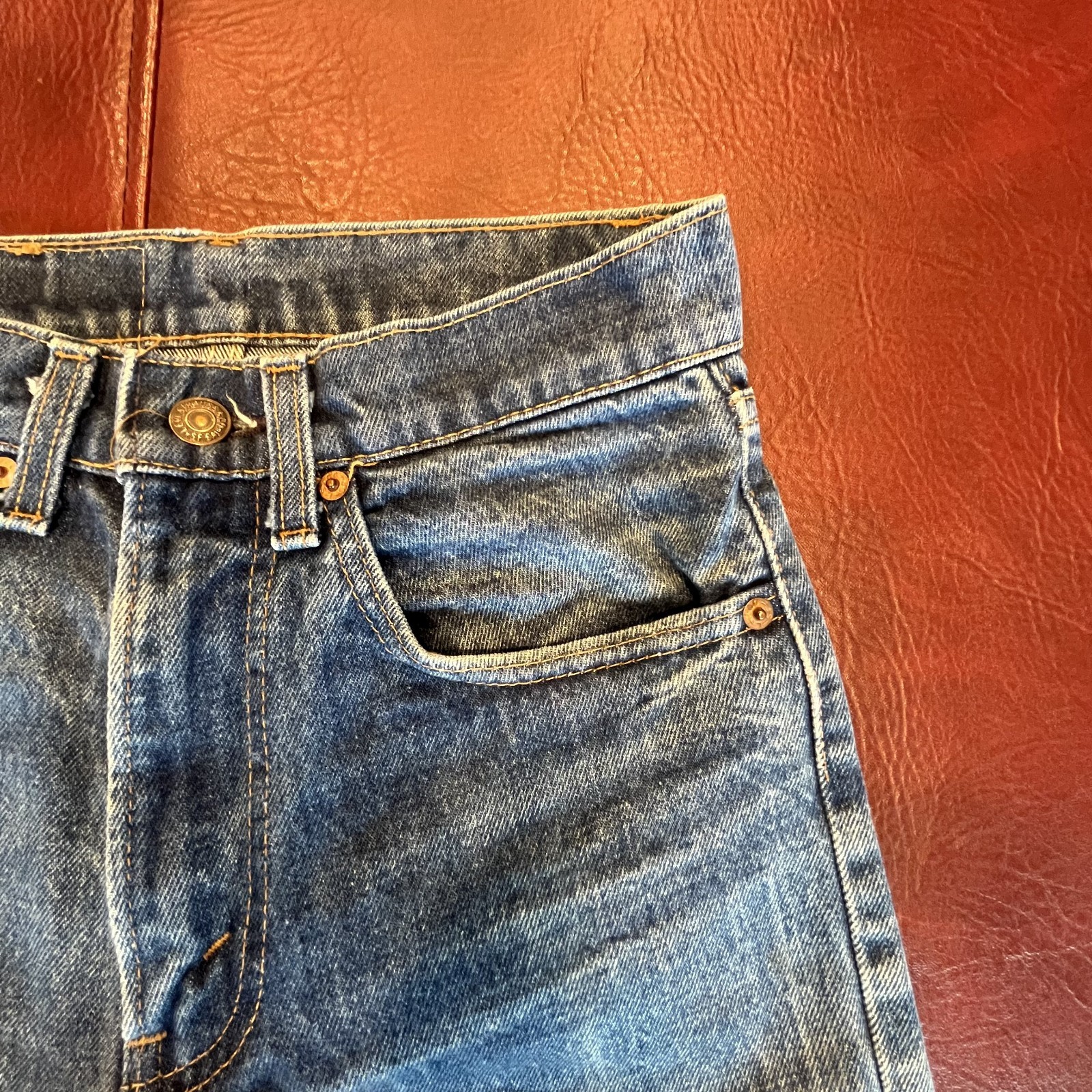 Vintage Levi’s 80’s 505 Red Tab Size 27×34 Made in USA