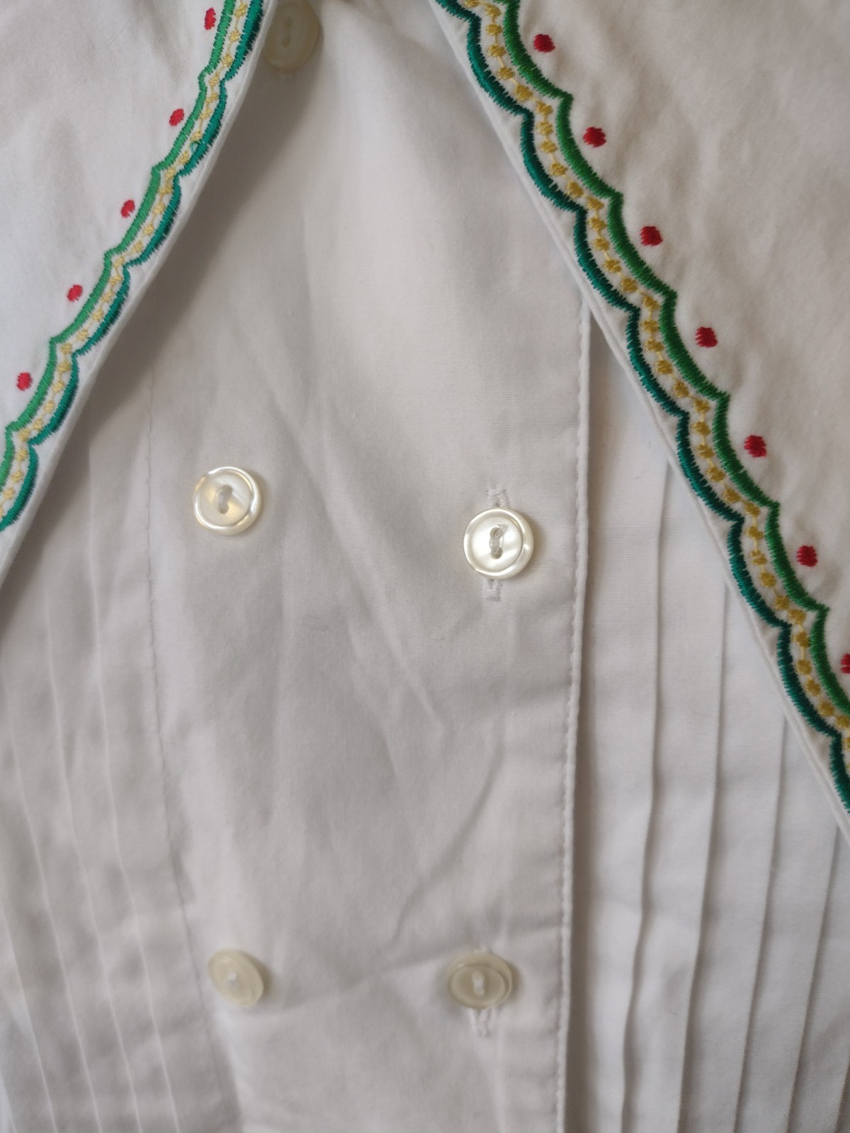 Westbound 12 Vintage Holiday Blouse Embroidered Holly Prairie Korea