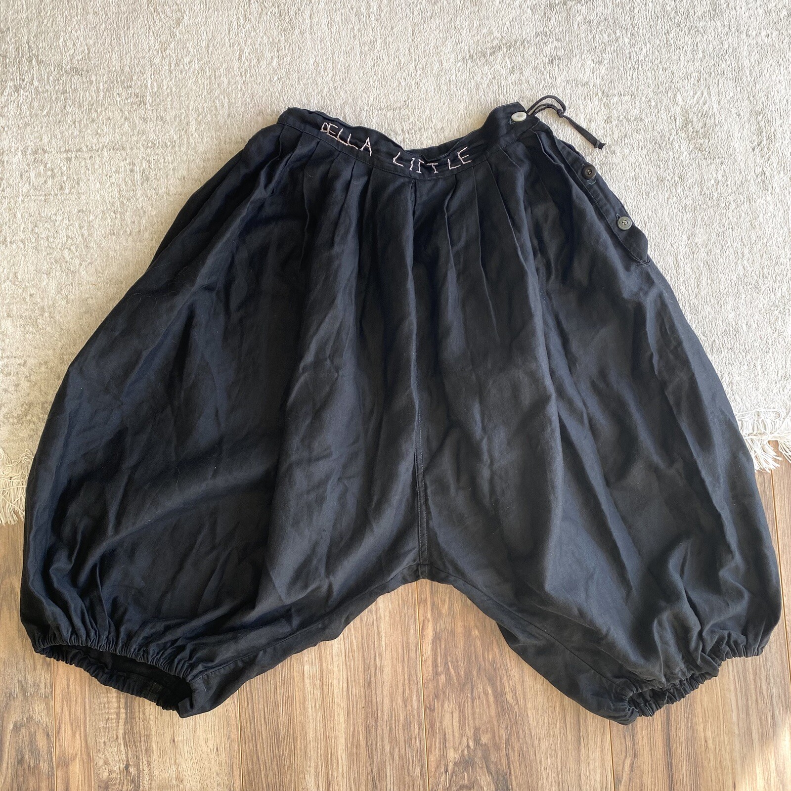 RARE VTG Women’s 1930s 30s Maiden America Black Bloomers Divided Skirt 23″
