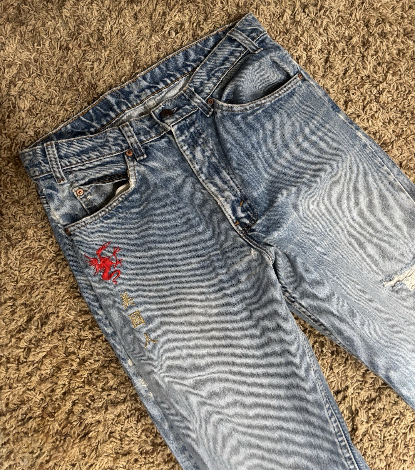 Vintage 1970s Levi’s Orange Tag Bell Bottom Embellished Dragon Pants 32×36