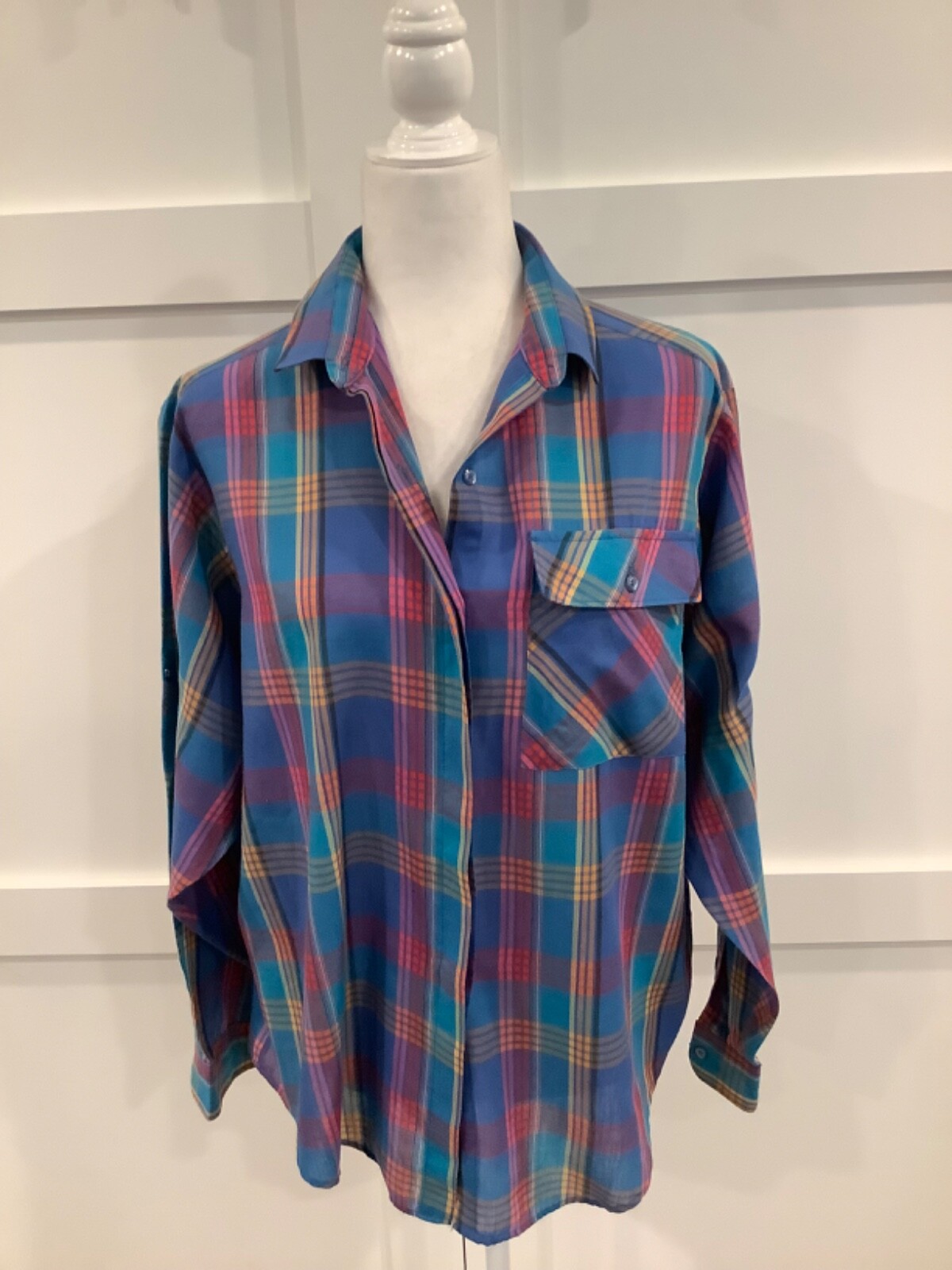 VTG HARBOUR ISLE Plaid COLLARED BUTTON UP Pink & Blue Made in USA Size Large