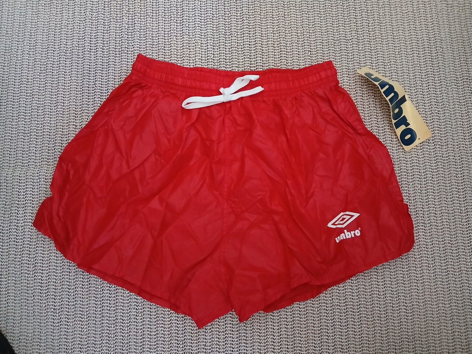 Vintage 80’s Umbro Red Nylon Athletic Football Futbol Soccer Shorts Medium NWT