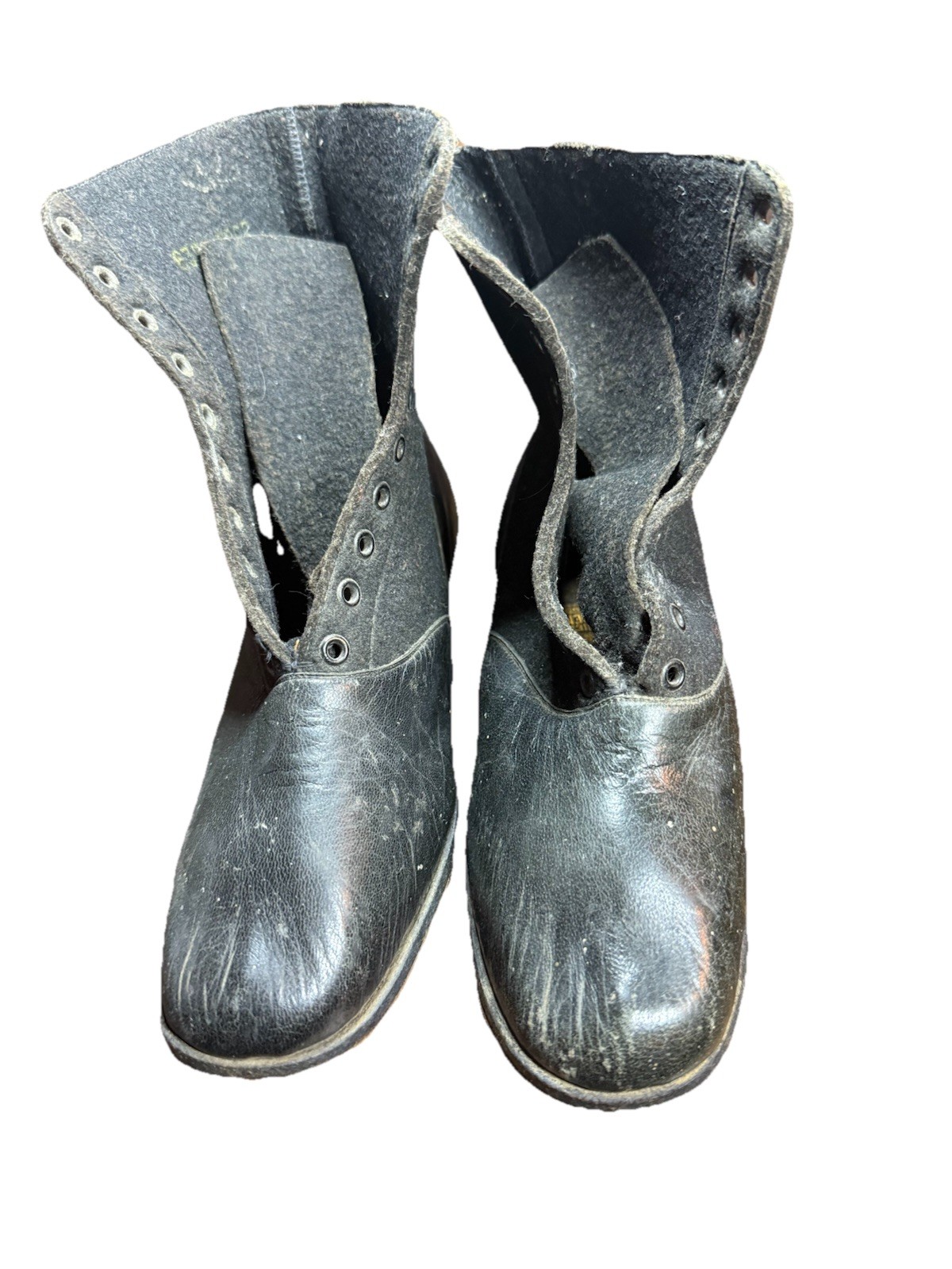 David Green vintage Felt/Leather Original Antique Lady’s High Shoe, Woman 1917