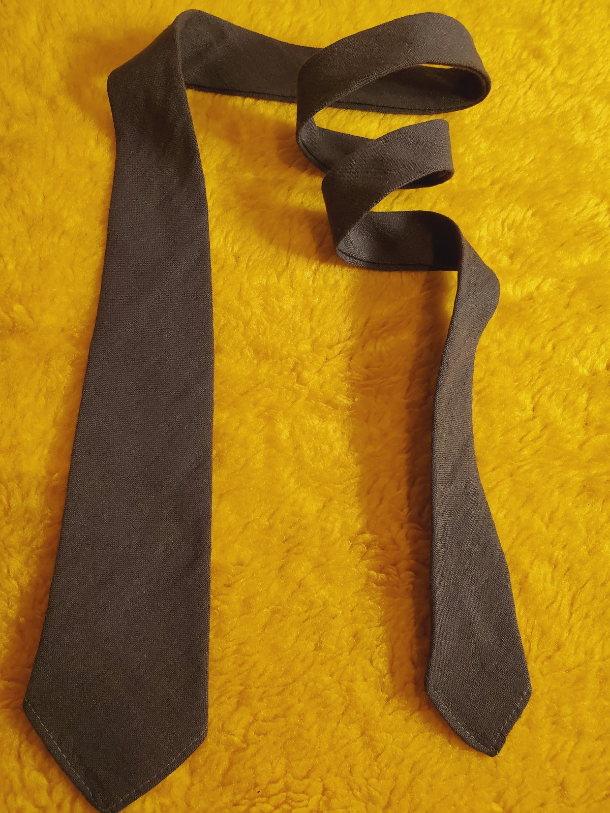 1940s 1950s VINTAGE UNIFORM TIE ~ GREEN-BROWN ~ 4 FOLD ~ RAT PACK MAD MEN ~ 49″