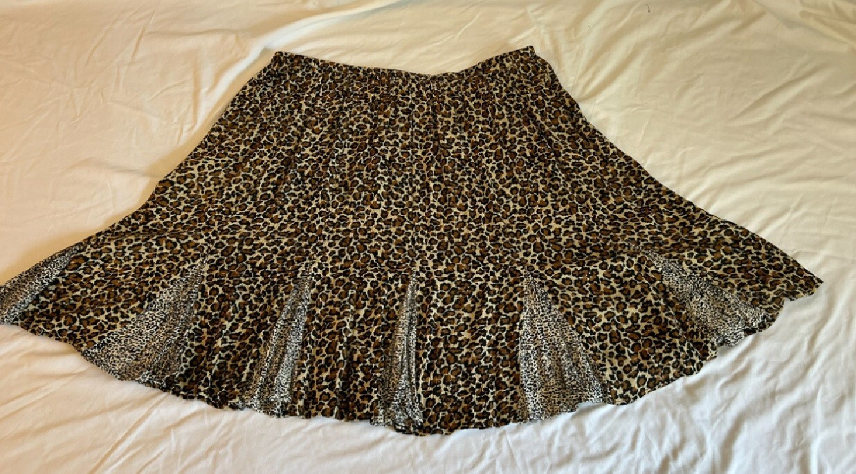 APOSTROPHE Vintage EUC Women’s XL (18) Leopard Print Hippie Style Circle Skirt