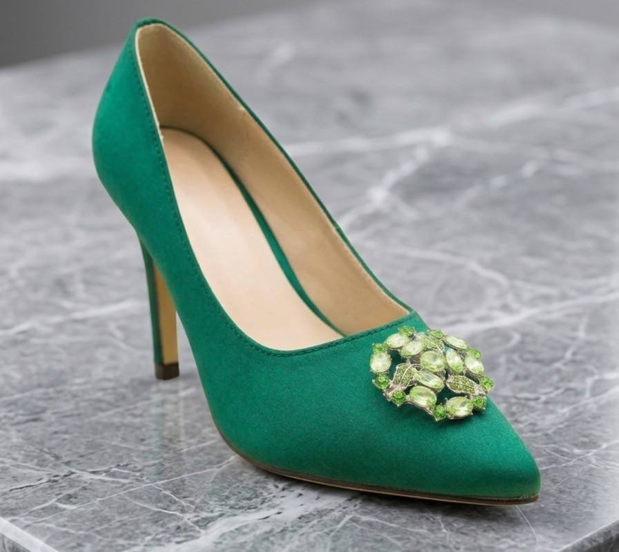 Round Leaf Light Green Crystal Rhinestone Shoe Clips (1 Pair)