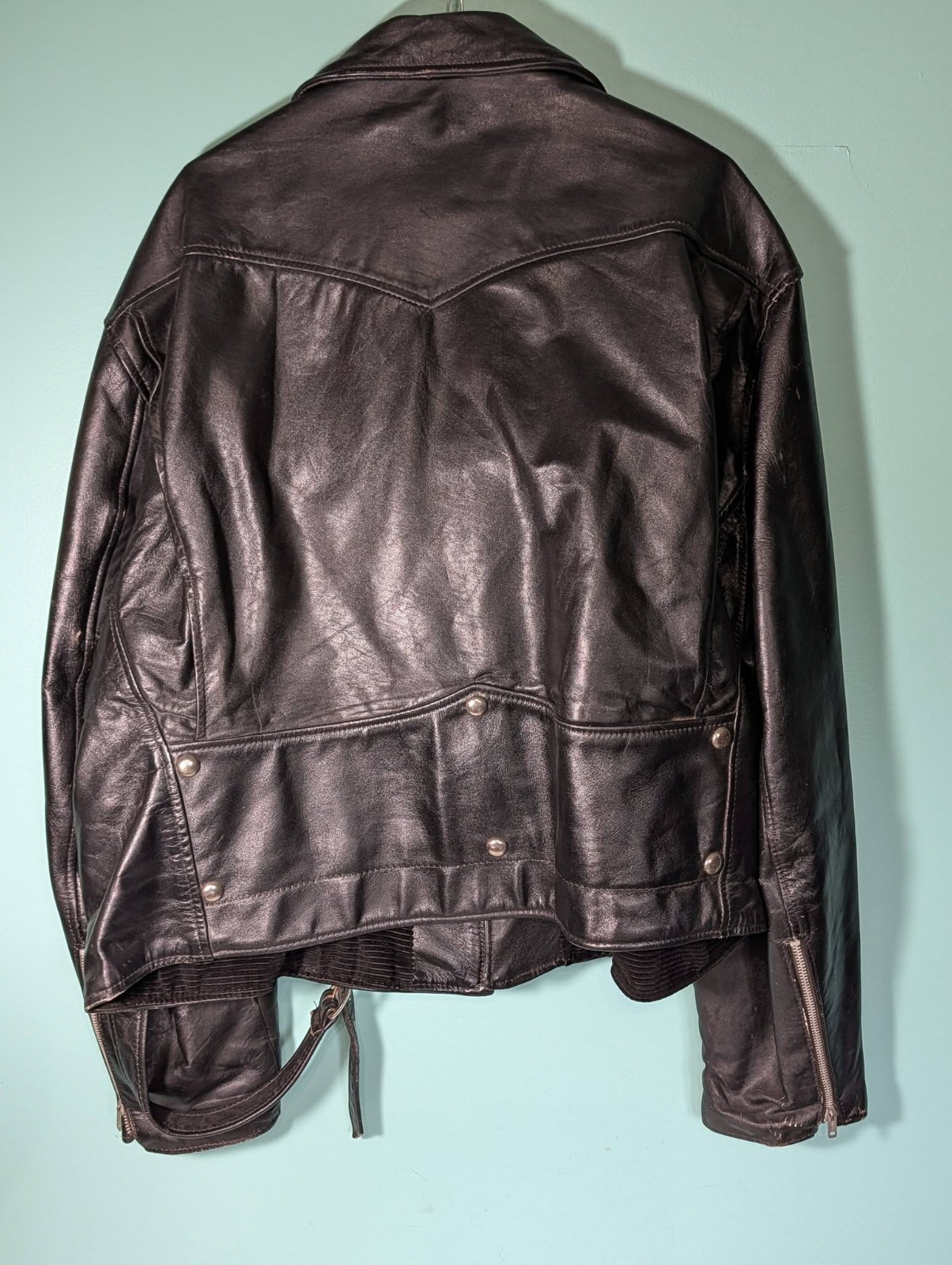 Vintage 1960’s Sears Oakbrook Black Leather Jacket Red Lining Size XL