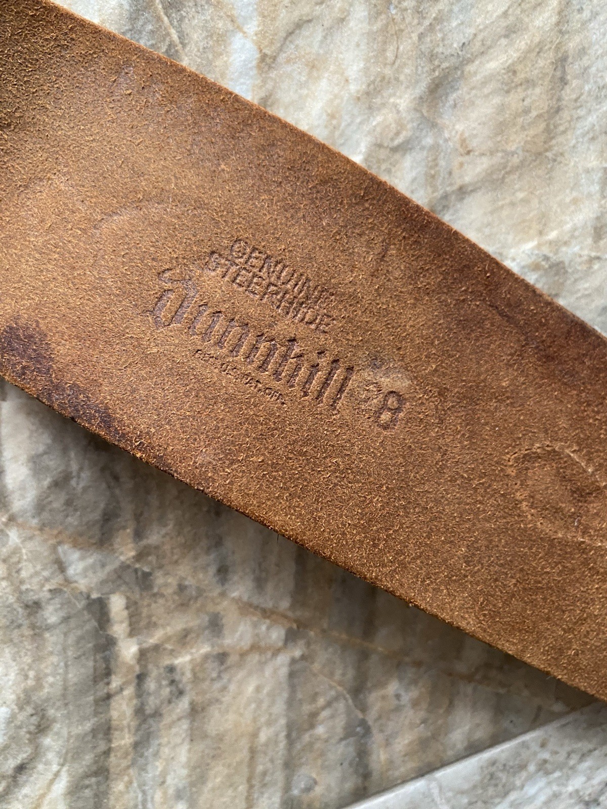 ladies vintage STEER HIDE leather belt hand tooled belt hippy boho native 28”