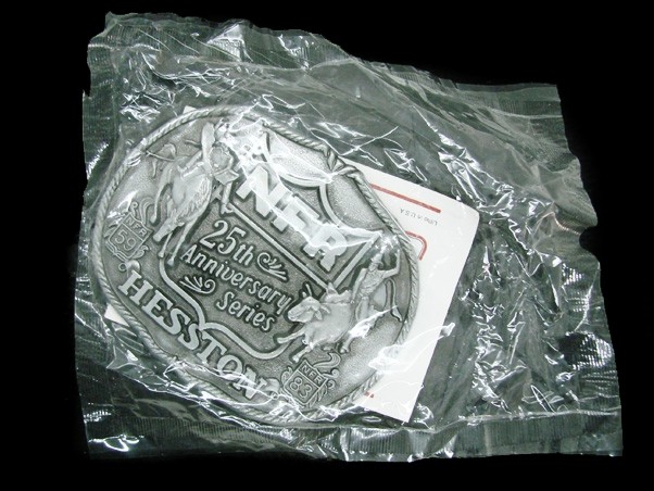 TJ03137 *NOS* NFR **1983 NATIONAL FINALS RODEO** HESSTON COLLECTOR BELT BUCKLE