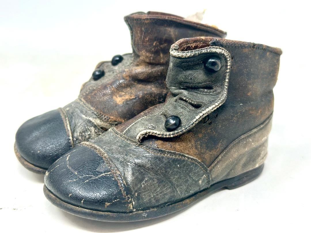 Antique Child’s Leather Boots Black and Brown Hand Made 1800s Victorian Era 5″