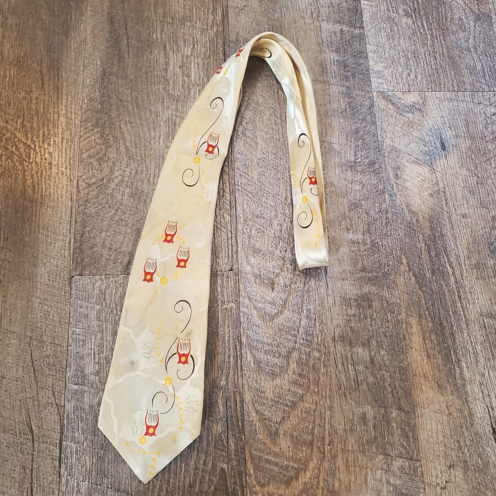 VTG Wembley 40s 50s Neck Tie Beige Red Owl 54L 3.25W Art Deco Jazzman Rockabilly