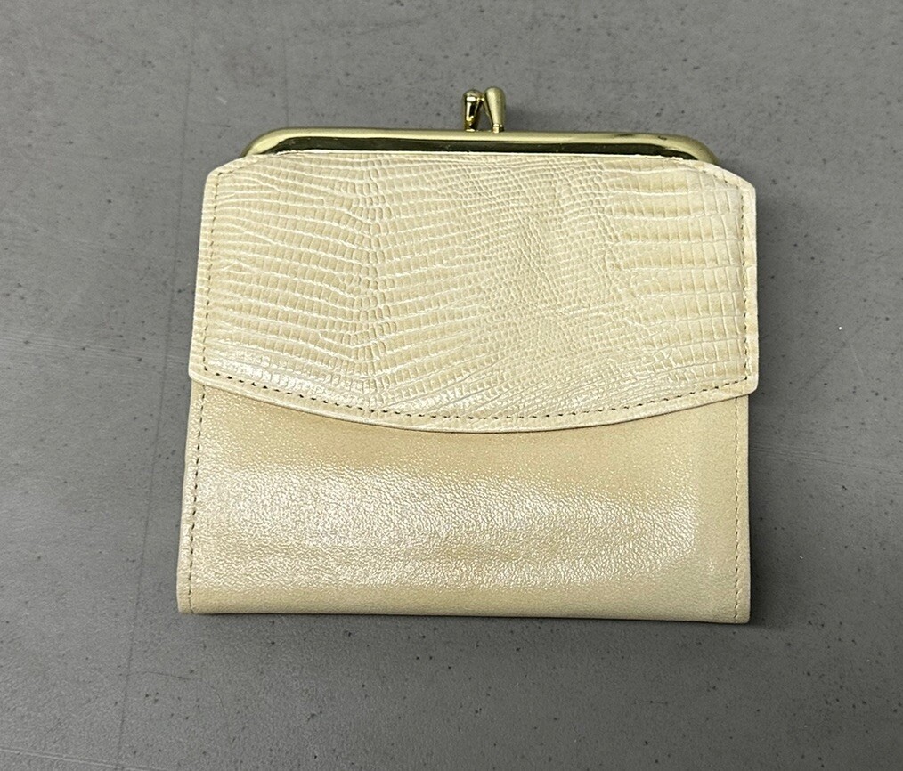 Vintage Princess Gardner Change Purse Wallet Pigskin