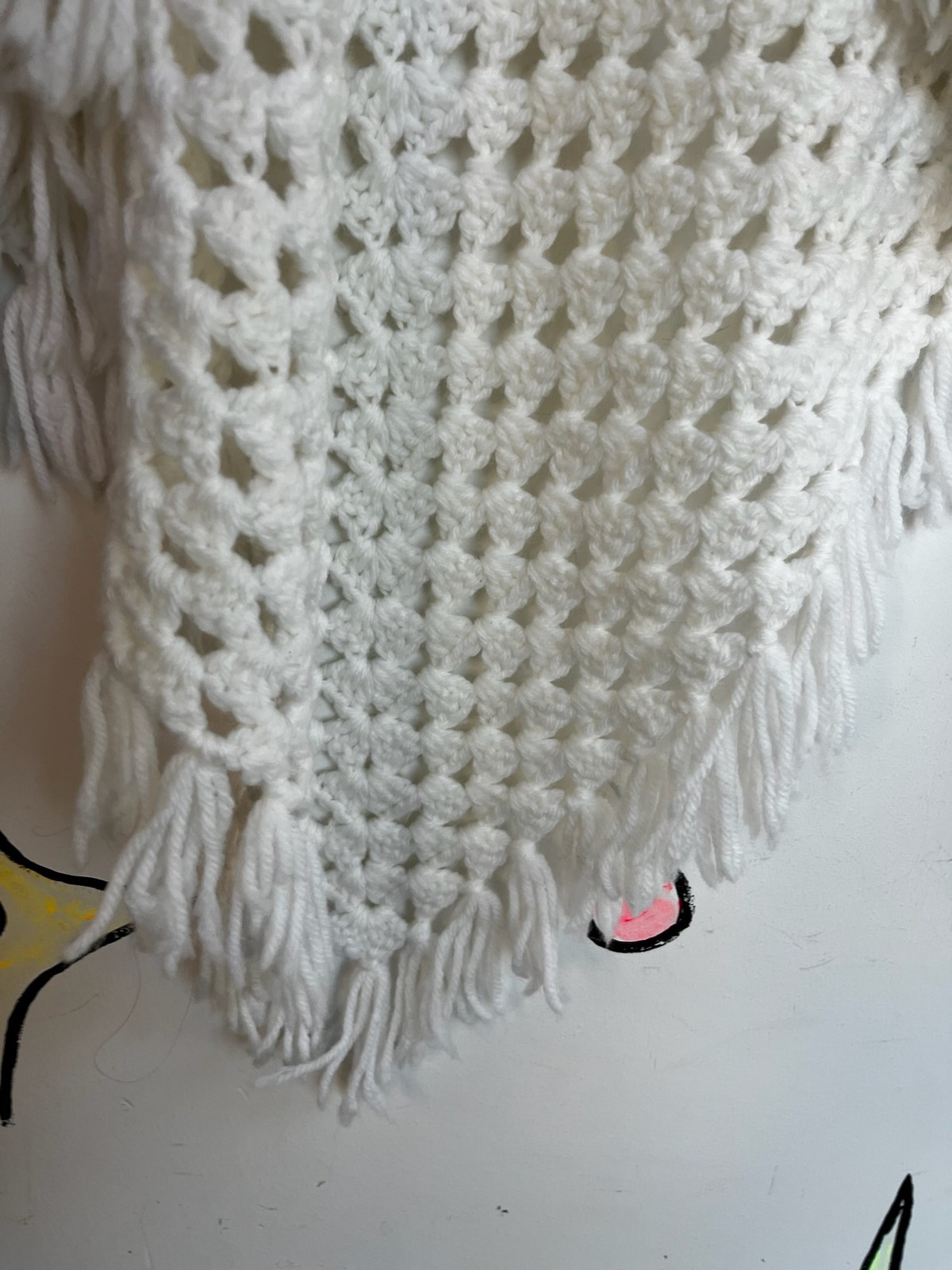 Vintage 70s White Crochet Poncho | Boho Western Festival Cape Shawl | Fringe