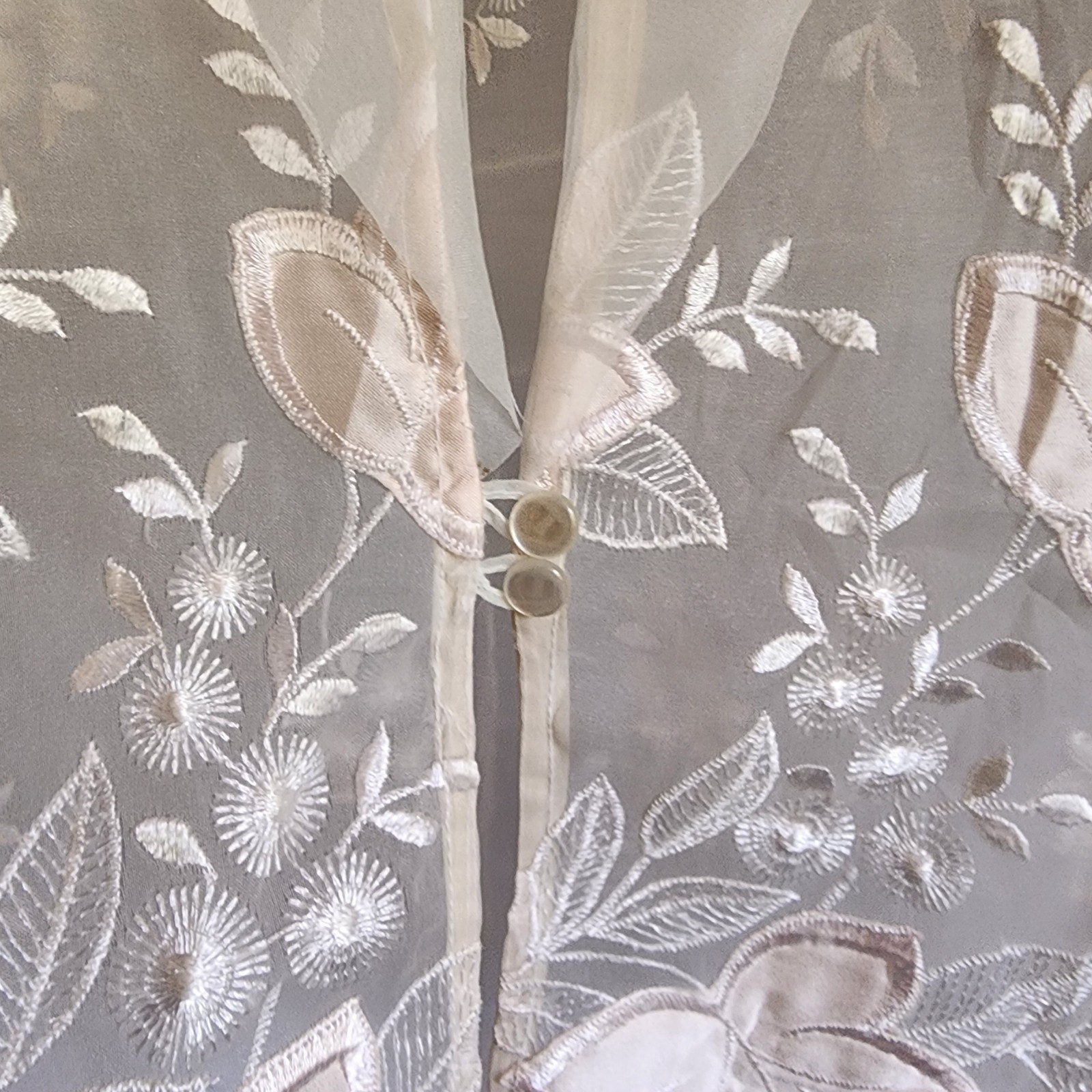 Vintage Sheer Floral Embroidered Blouse Ivory Puff Sleeve Mesh Overlay Women’s M