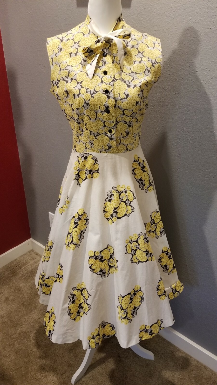 Vintage 1950s Golden Yellow Floral Audrey Hepburn Style Summer Dress