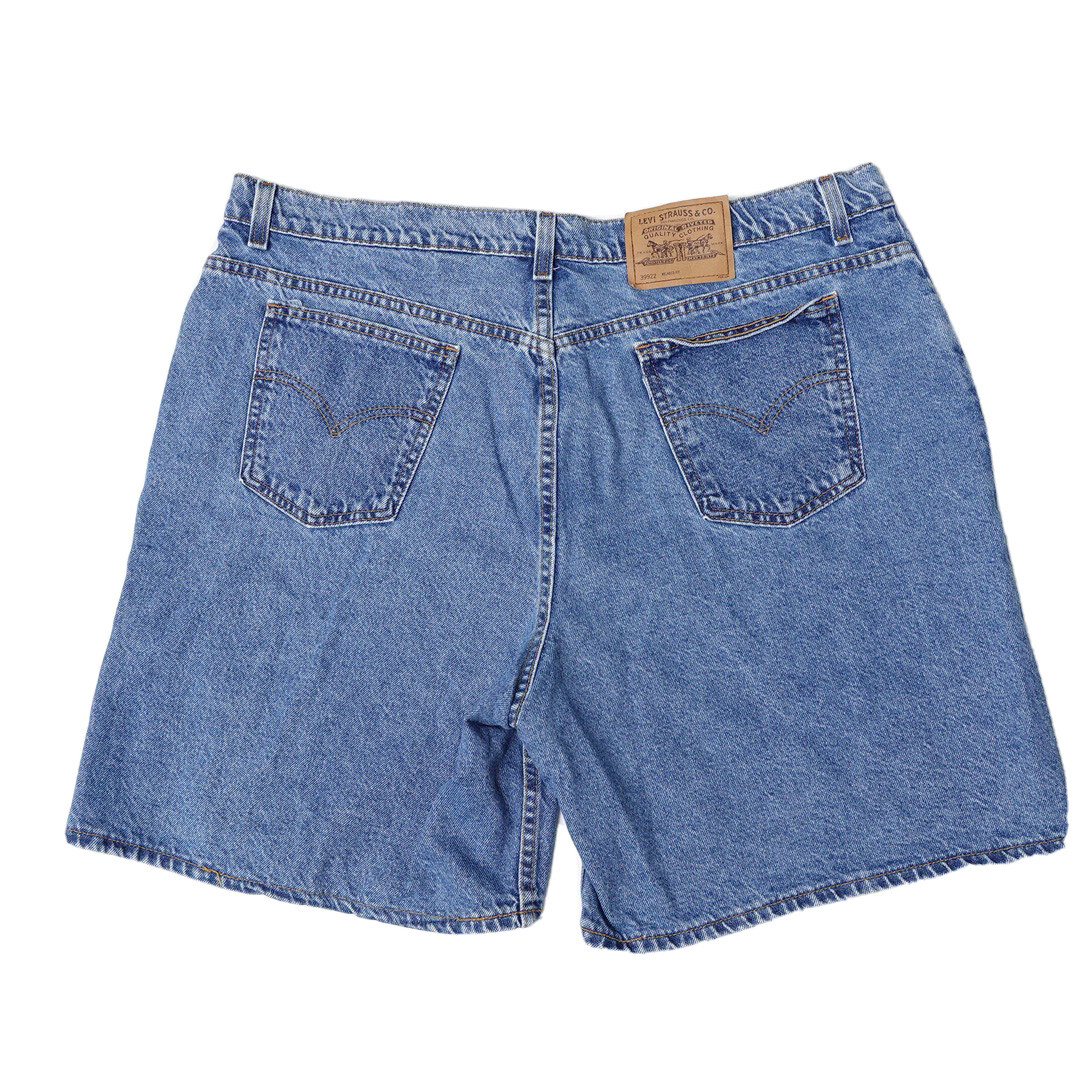 Vintage 90s Levis Denim Jean Shorts Womens 24 40 950 Baggy High Rise Made in USA