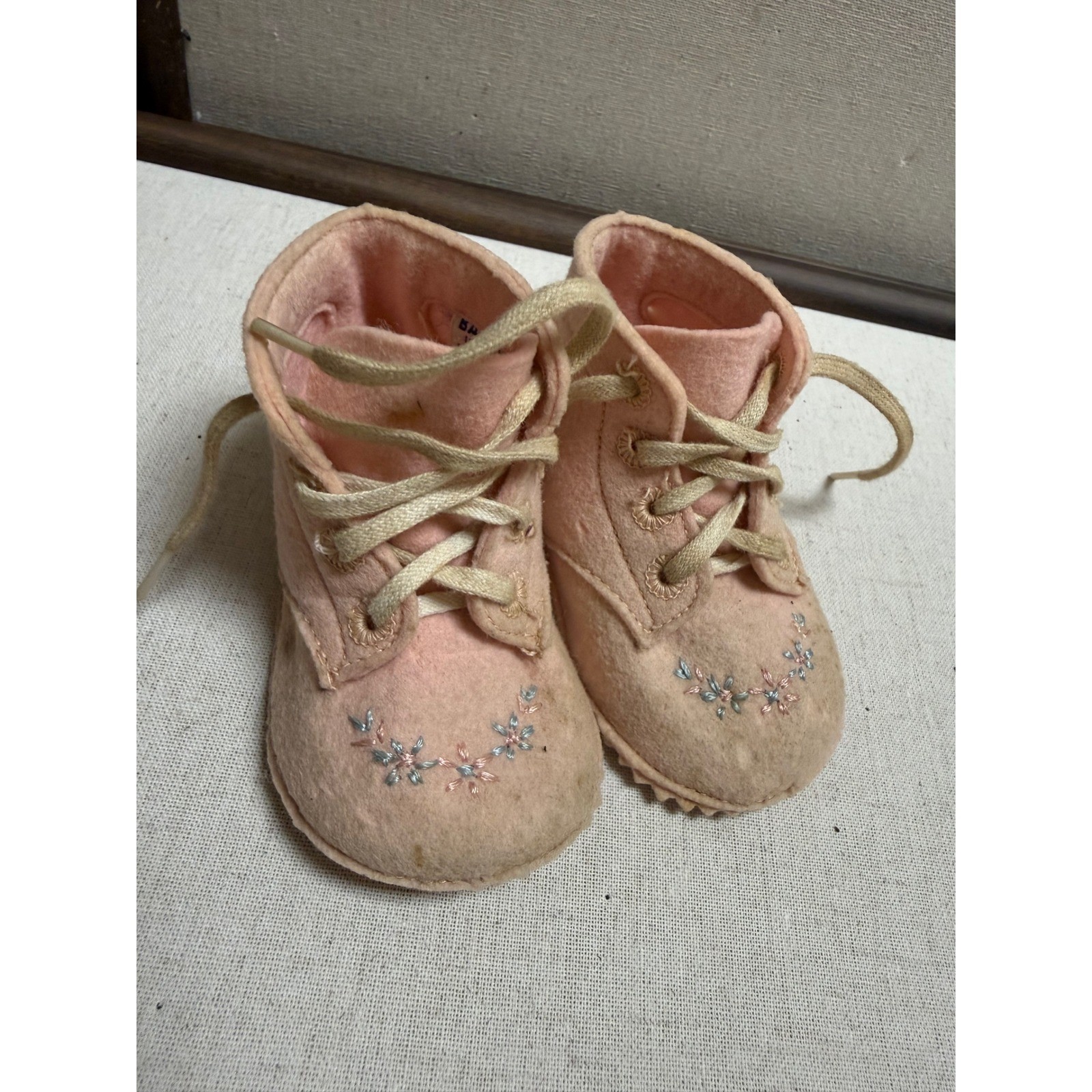Vintage Baby Shoes Bundle White Pink Leather Felt Antique Infant Booties 3 Pairs