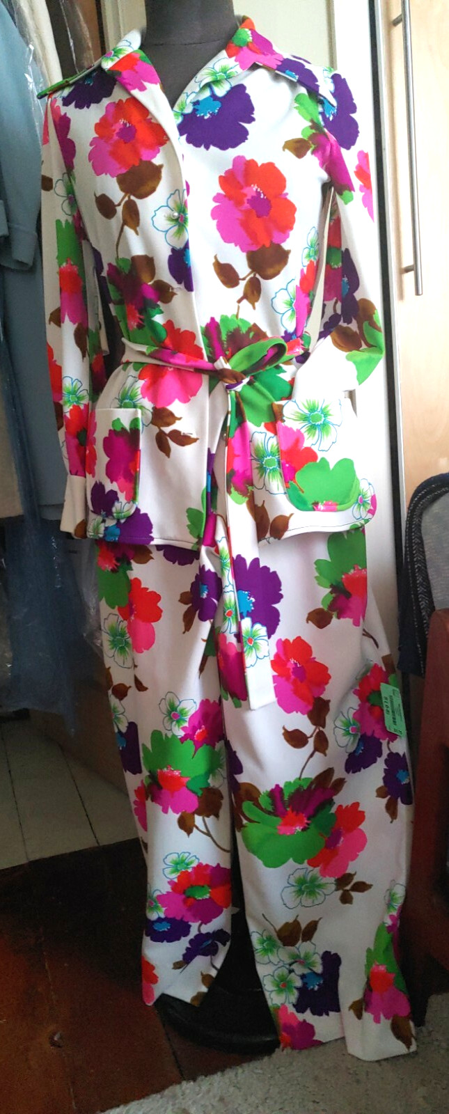 True Vintage Adorina Imports two Piece Pant Belted Suit Neon Flowers READ