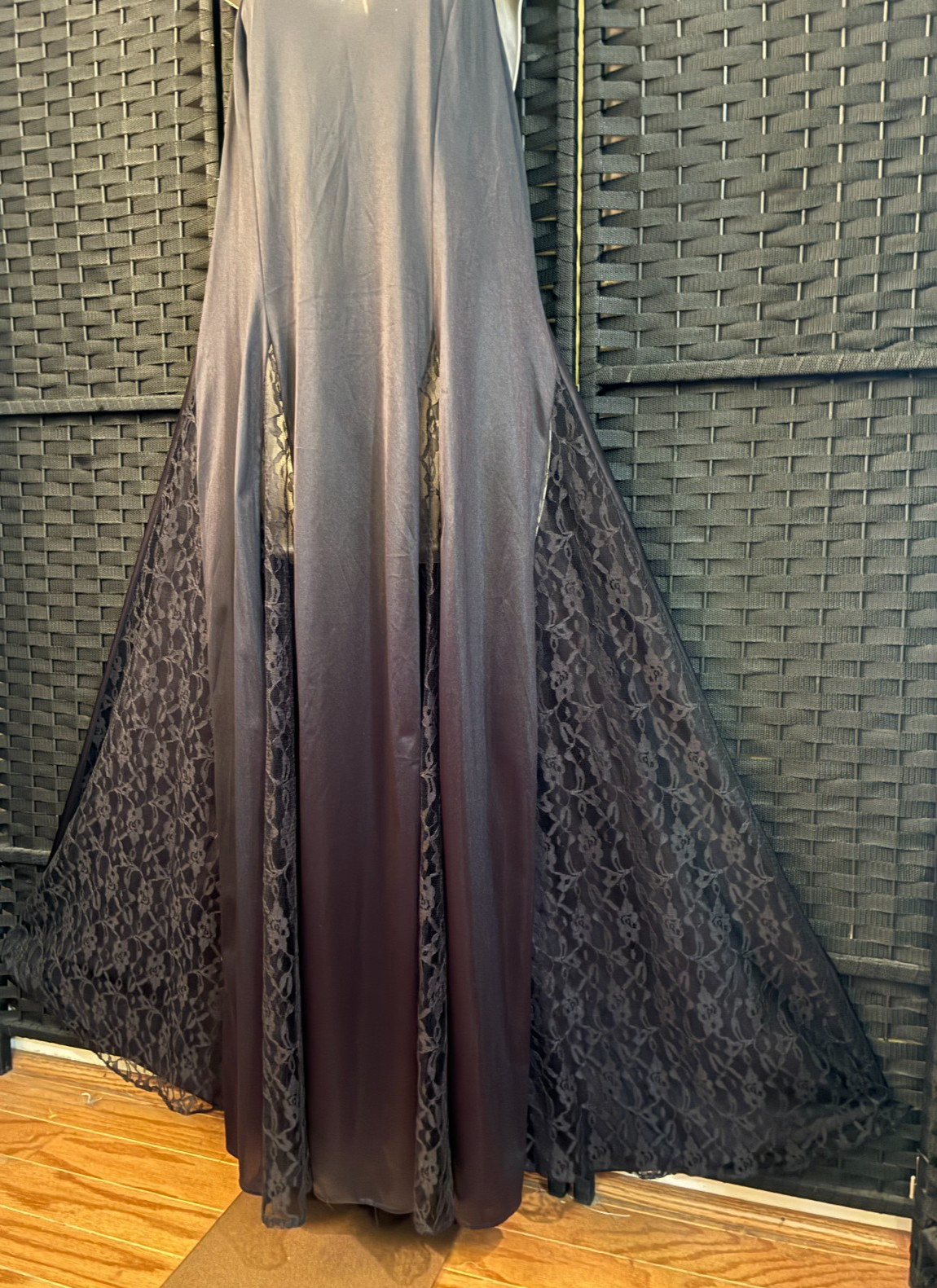 Vintage PETRA LACE SWEEP NIGHTGOWN Plus Size 1X NYLON Long Backless Goth BLACK