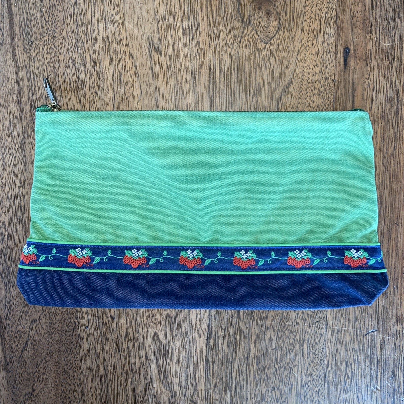 Vintage Canvas Makeup Zipper Bag 2.5 X 7.5 X 12 Blue Green Strawberry Ribbon