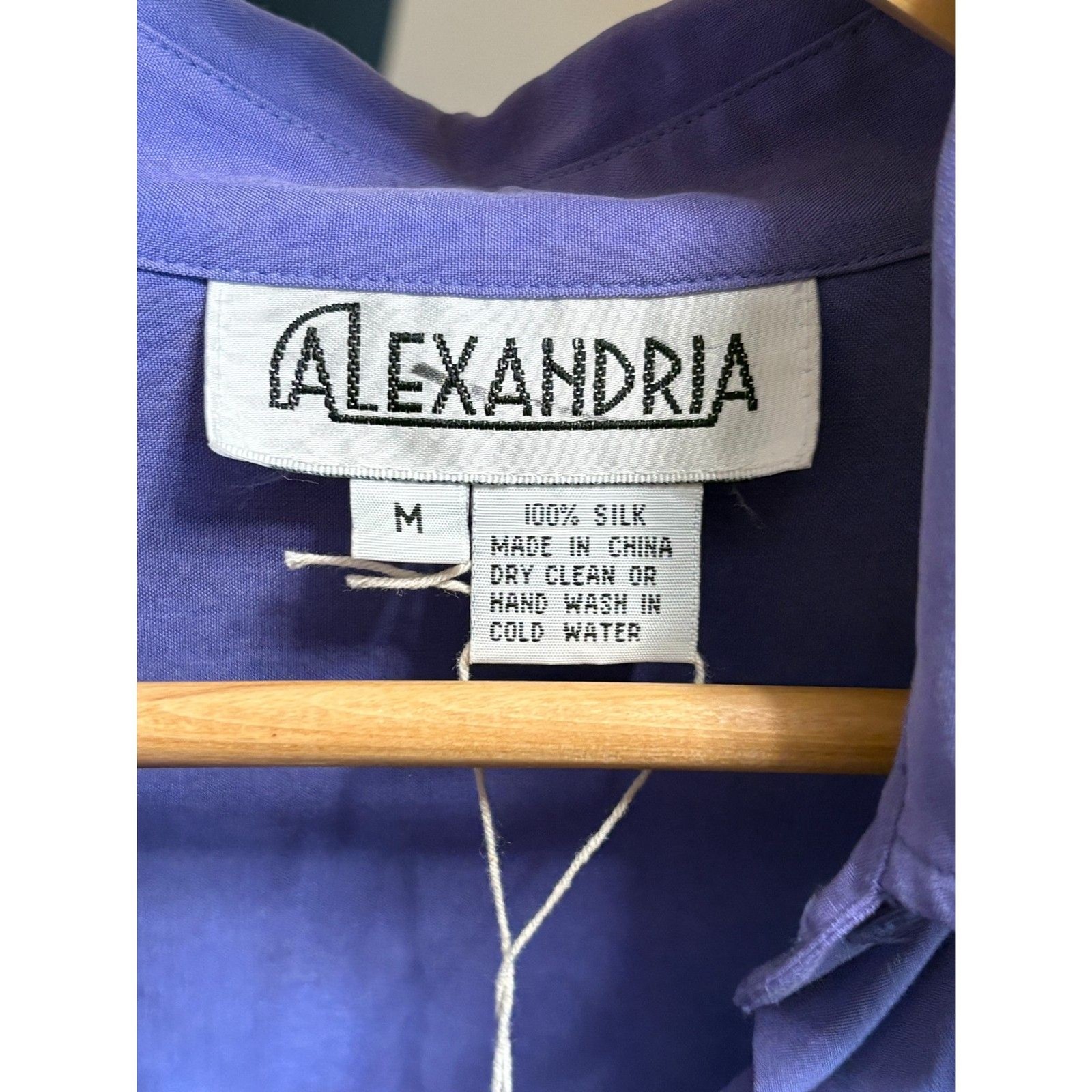 100% Silk Purple Button-up Top Vtg 1990s Quiet Luxury Old Money Career