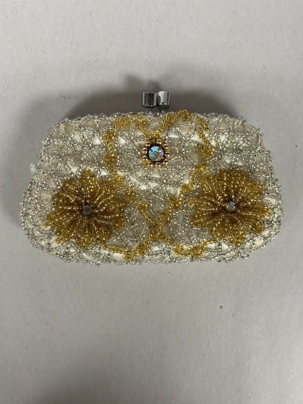 ‘Vintage DeLill Ivory and Gold Beaded Coin Purse Hand Made