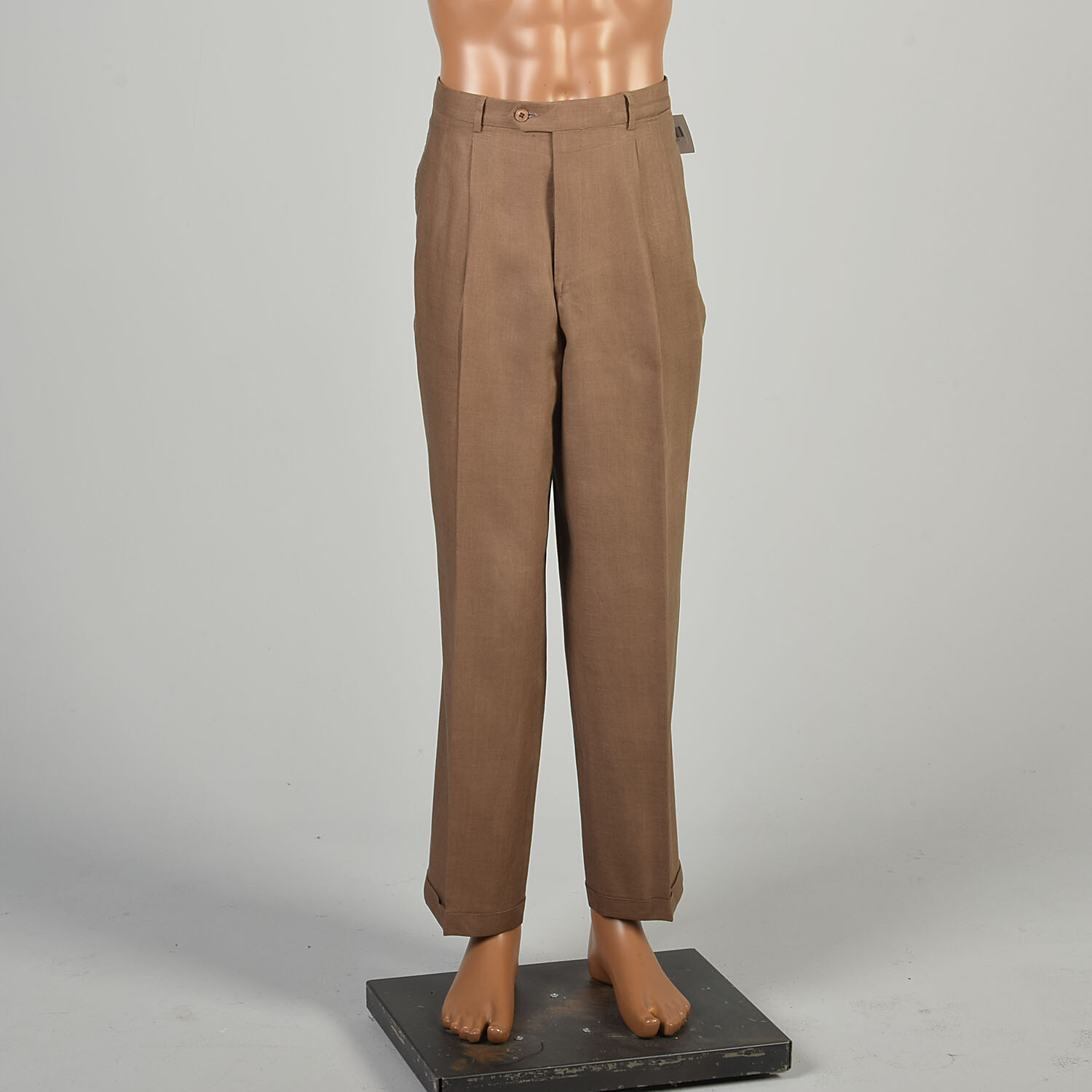 36 x 31 Gucci 1980s Pants Light Brown Linen Tapered Leg Cuffed Pleated Trousers