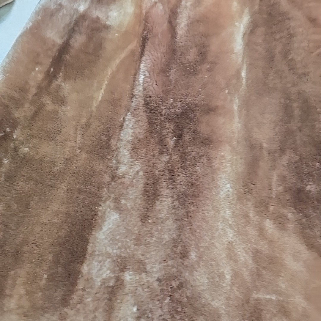 Vintage 1960s Sheared Beaver Fur Coat Brown Gerber Furs Hart-Albin MCM