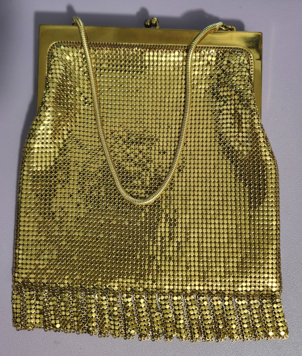 Vintage Whiting & Davis Gold Mesh Handbag – 8” x 7” – Unused – Made in USA #2982