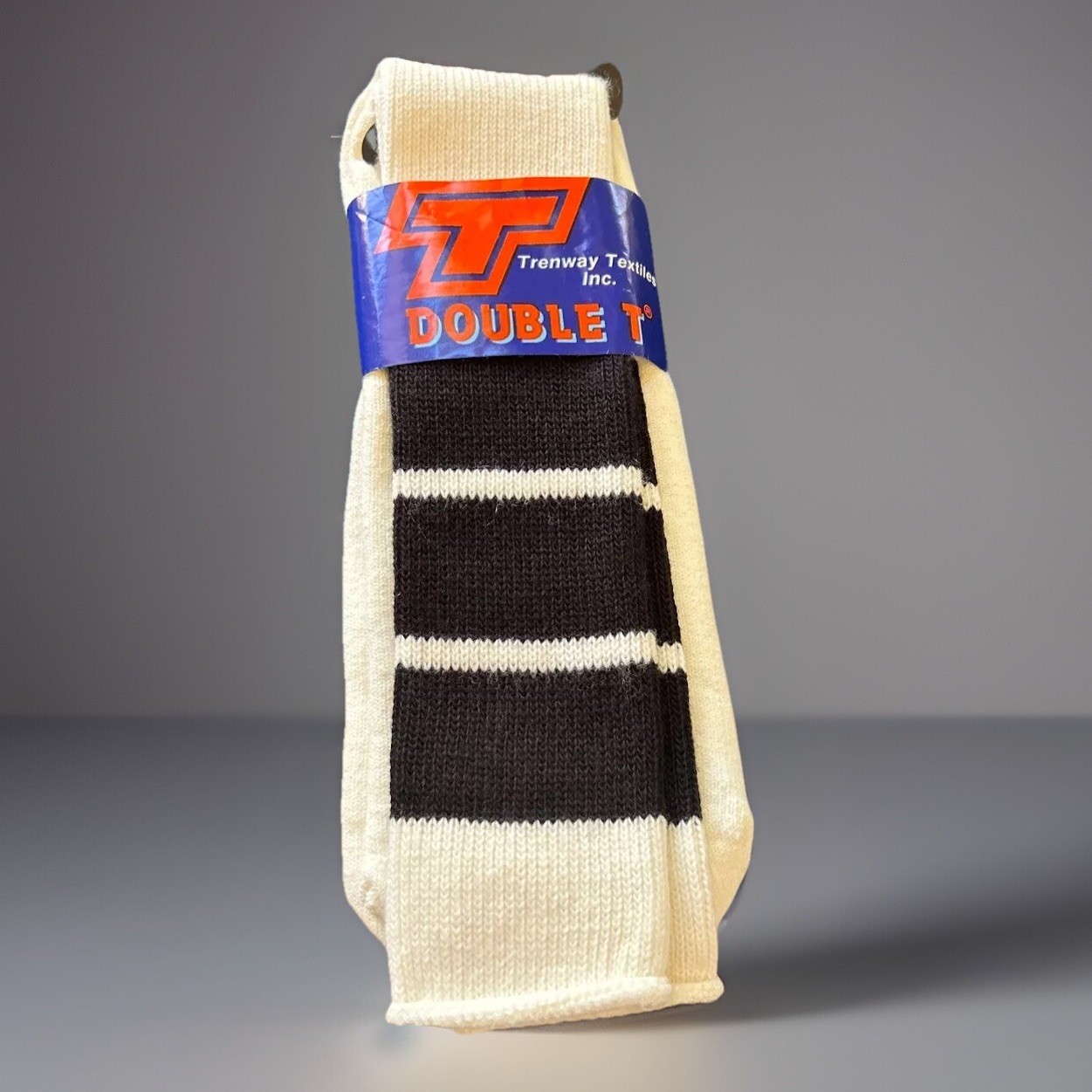 Men’s VTG Tube Socks Double T White Black Tube Acrylic 9-15 USA Made 22” 80s