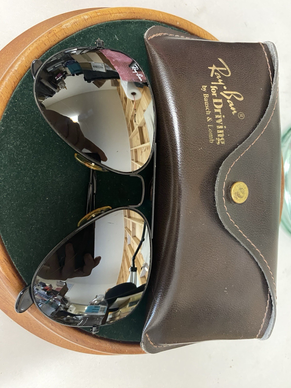 Vintage Bausch Lomb Ray Ban Aviator Driving Mirror Black Frame Sunglasses