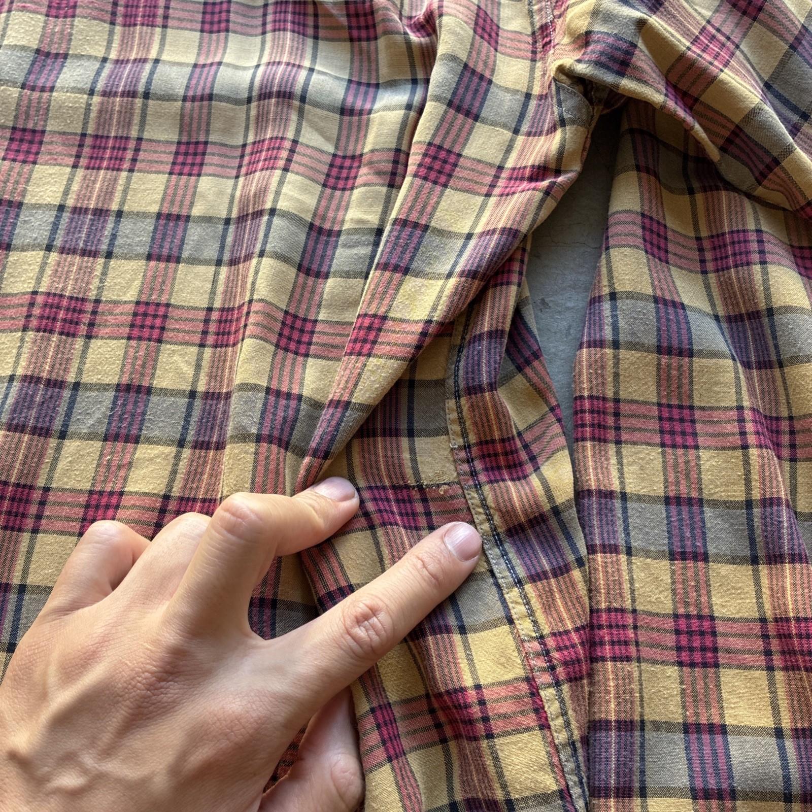 Vintage 50s 60s Yellow Plaid Paddle & Saddle Rockabilly Rayon Flannel Shirt L