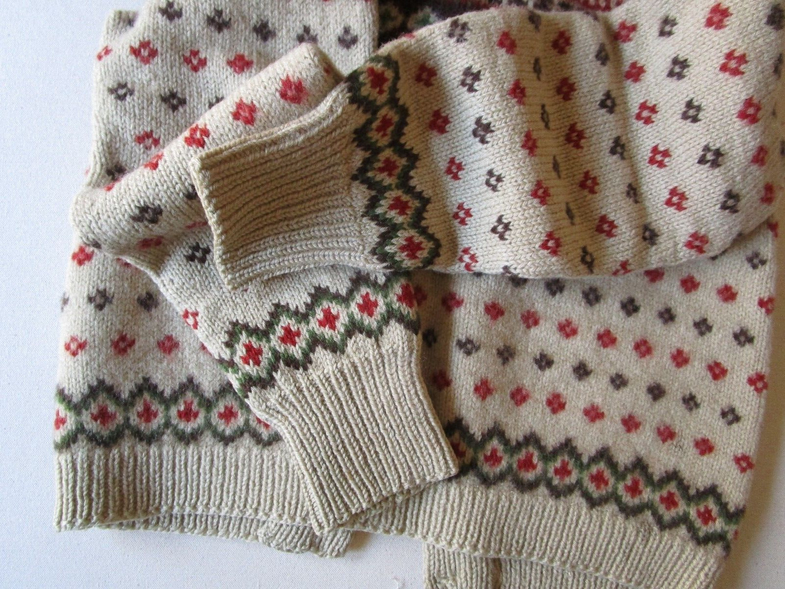 Vintage Hand Knit Norwegian Nordic Wool Sweater Browns Rust Forest Green Tan SM
