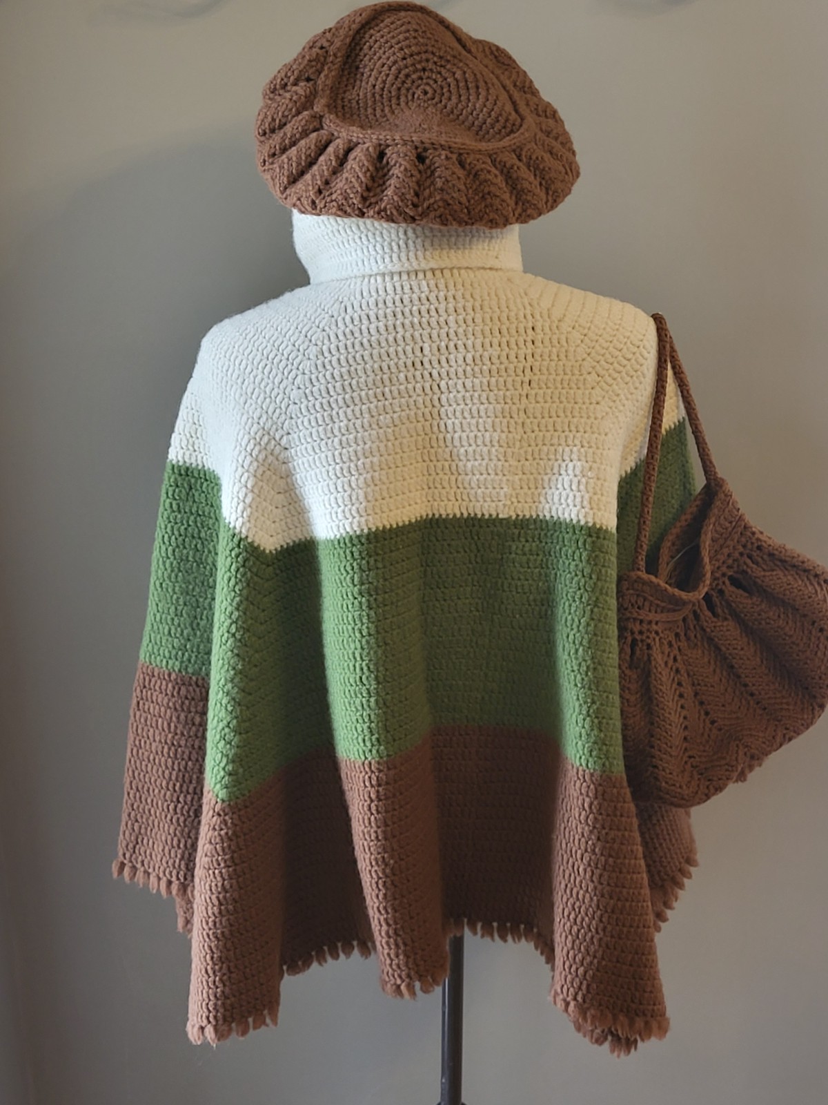 Handknit Wool 60s Poncho Top/Beret/purse Matching Set One Size