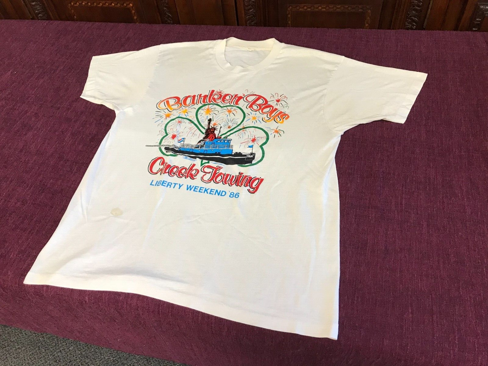 RARE Vintage BARKER BOYS CREEK TOWING CORP 1986 Liberty Weekend NEW YORK T-SHIRT