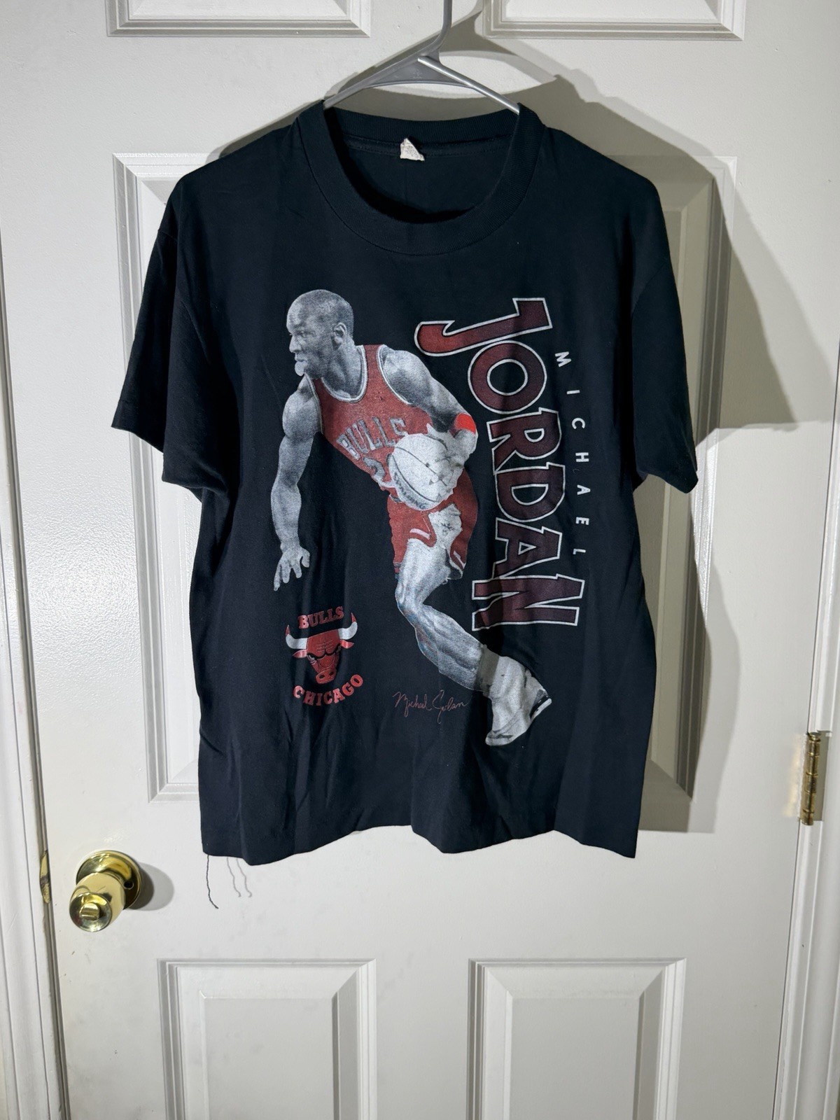 Vintage 90s Michael Jordan Chicago Bulls NBA Signature T-shirt Size L