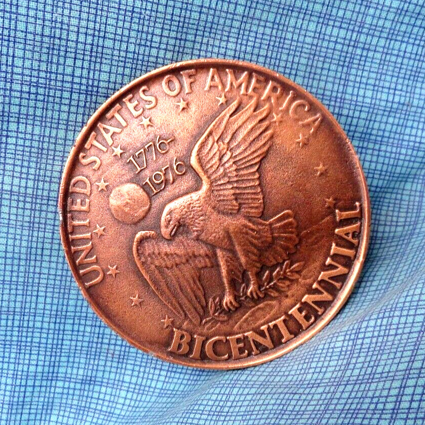 US Bicentennial Dollar Belt Buckle Novelty Vtg 1976 Indiana Metal Craft .SHY840