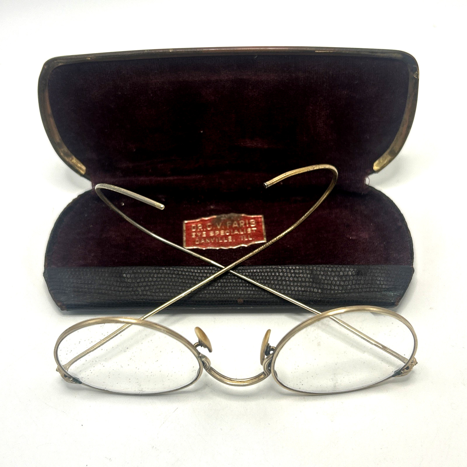 Vintage AO Ful-Vue Eyeglasses Spectacles 1/10 12K GF Wire Rim Danville IL Case