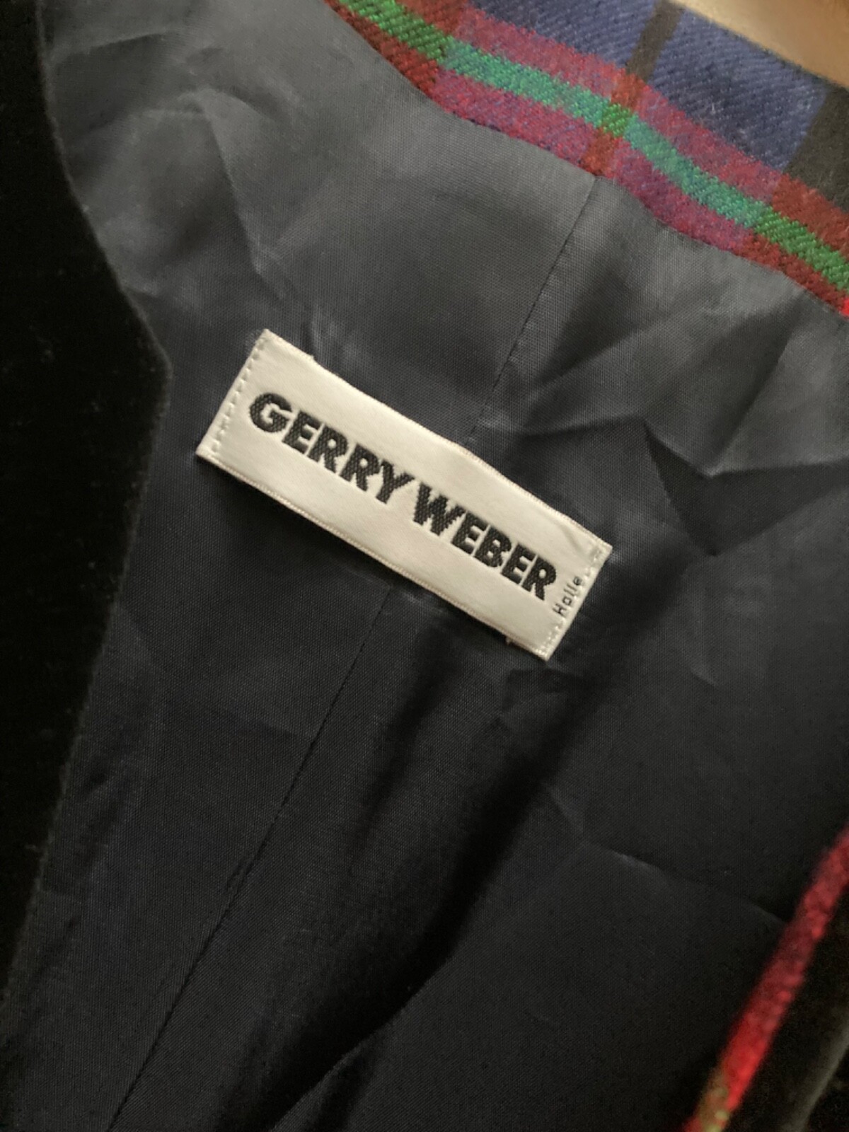 Vintage 1980s Gerry Weber Pure New Wool Plaid Jacket with Velvet Parts size M-L