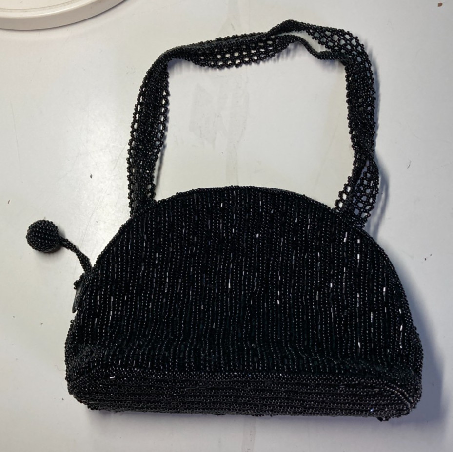 La Regale Black Beaded Vintage Mini Evening Bag Zip Top 4.25″ X 6.25″ X 2.5″