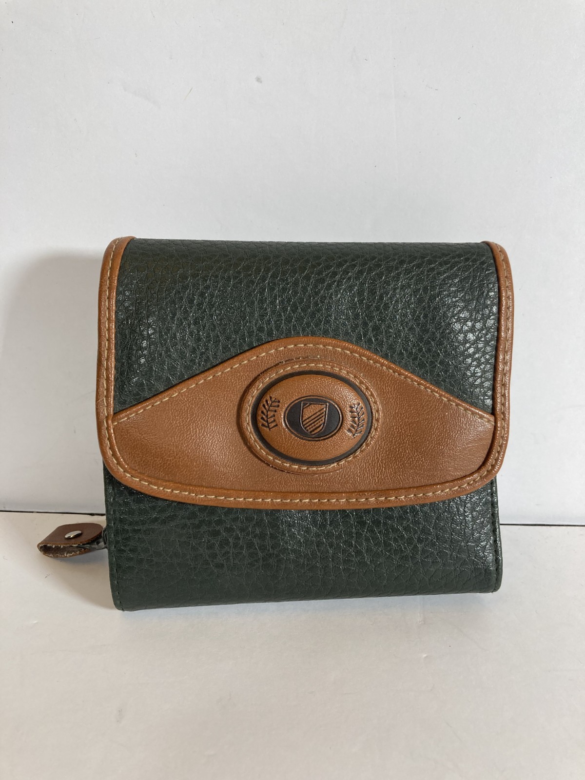 Vintage Green & Brown Leather Wallet Trifold Coin Pocket Crest Emblem Front