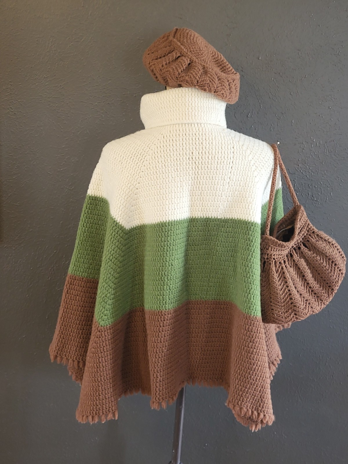 Handknit Wool 60s Poncho Top/Beret/purse Matching Set One Size