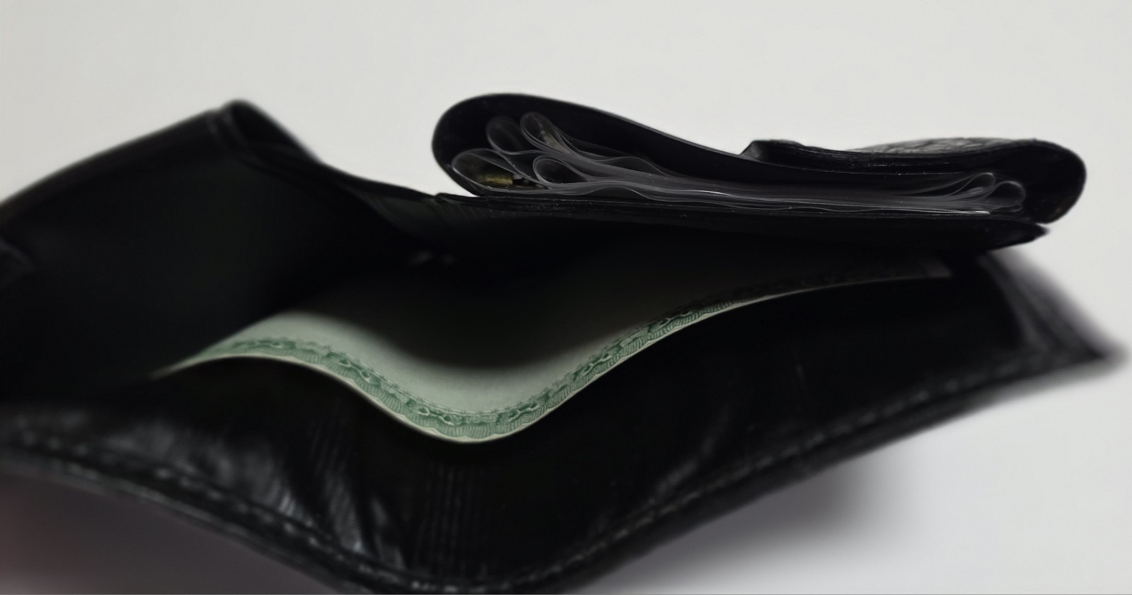 Vintage Black Bi-Fold Wallet/Billfold: Faux Elephant Hide of Vitron