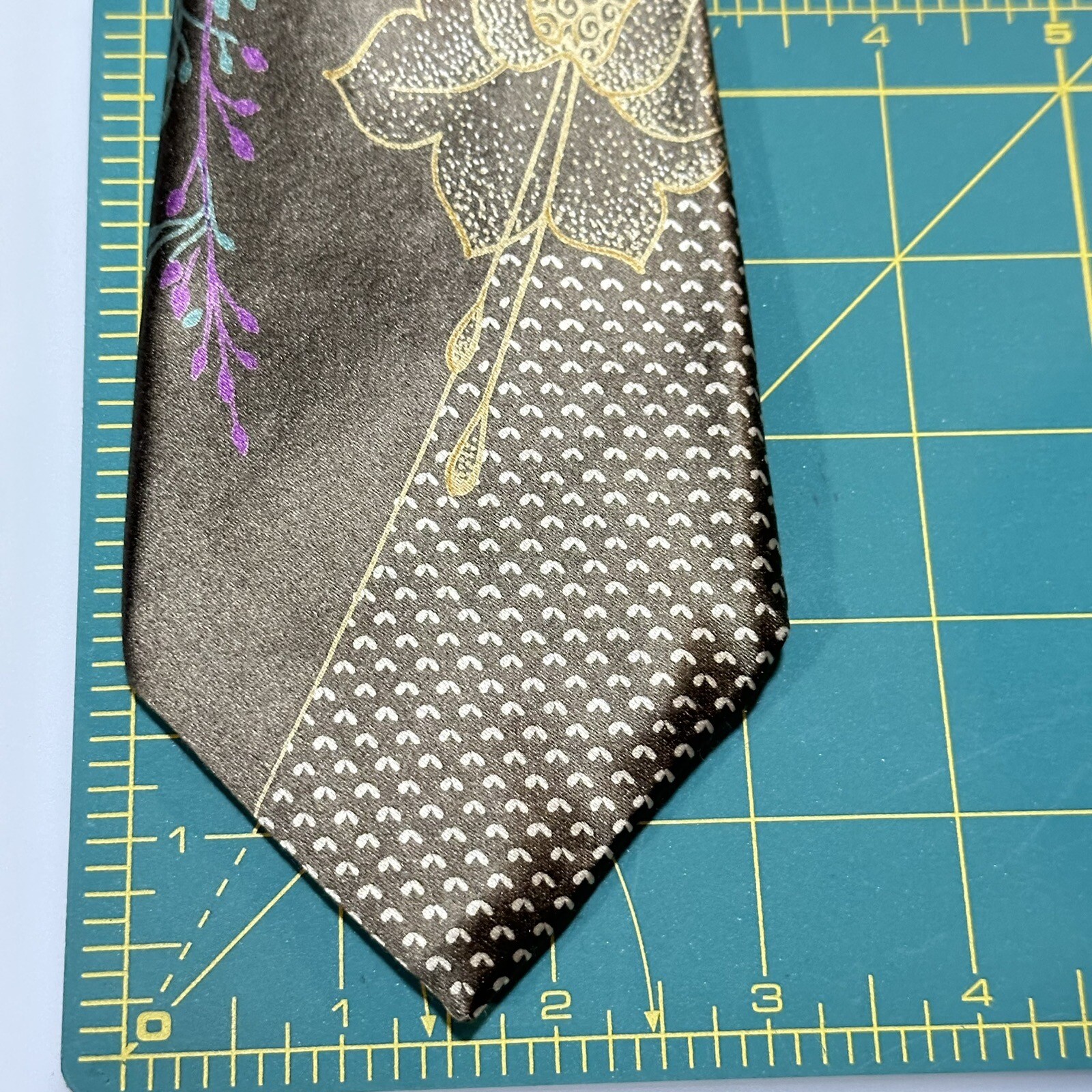 Oscar De La Renta Silk Tie Stripes Dots Floral Paisley Snowflakes Lot of 7 Vtg