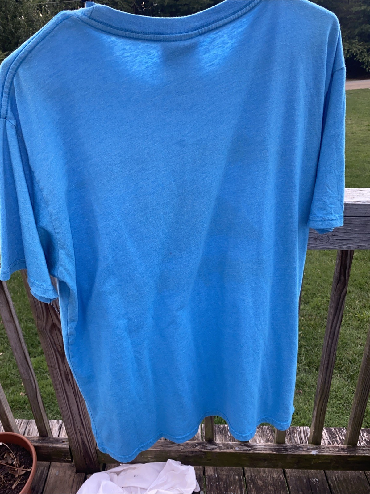 Distressed Vintage-style Carolina Panthers Logo Junk Food T-Shirt
