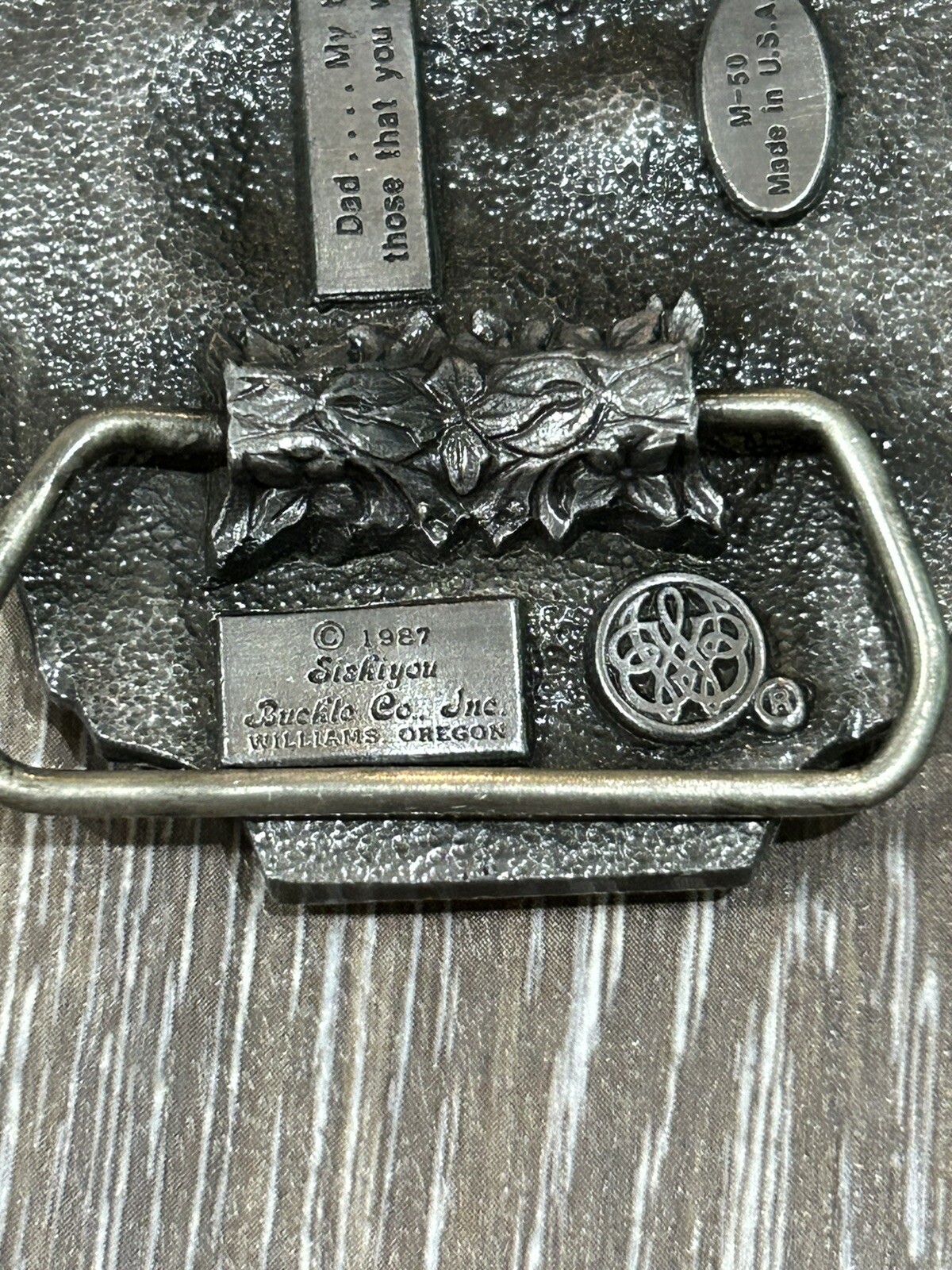 DAD Belt Buckle Fathers Day Gift Bold Scroll Design Vtg 80s Siskiyou