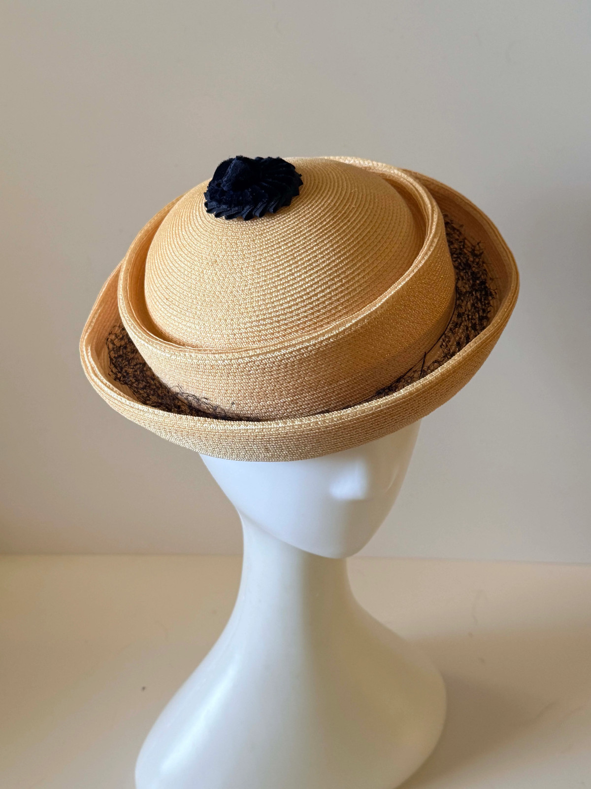 Vintage Medfield Straw Hat | 1960s Navy & Blush Pink Breton Hat | Mid Century